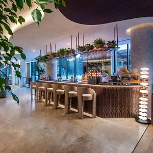 Swissotel מלון